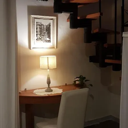 Indipendent Apartamento Nápoles