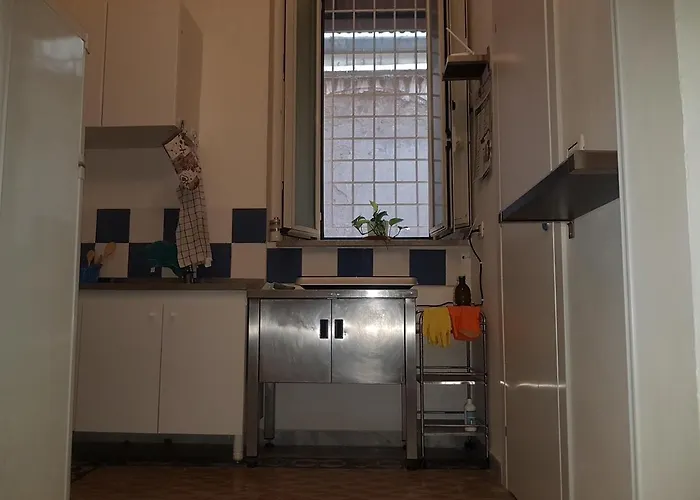 아파트 Indipendent